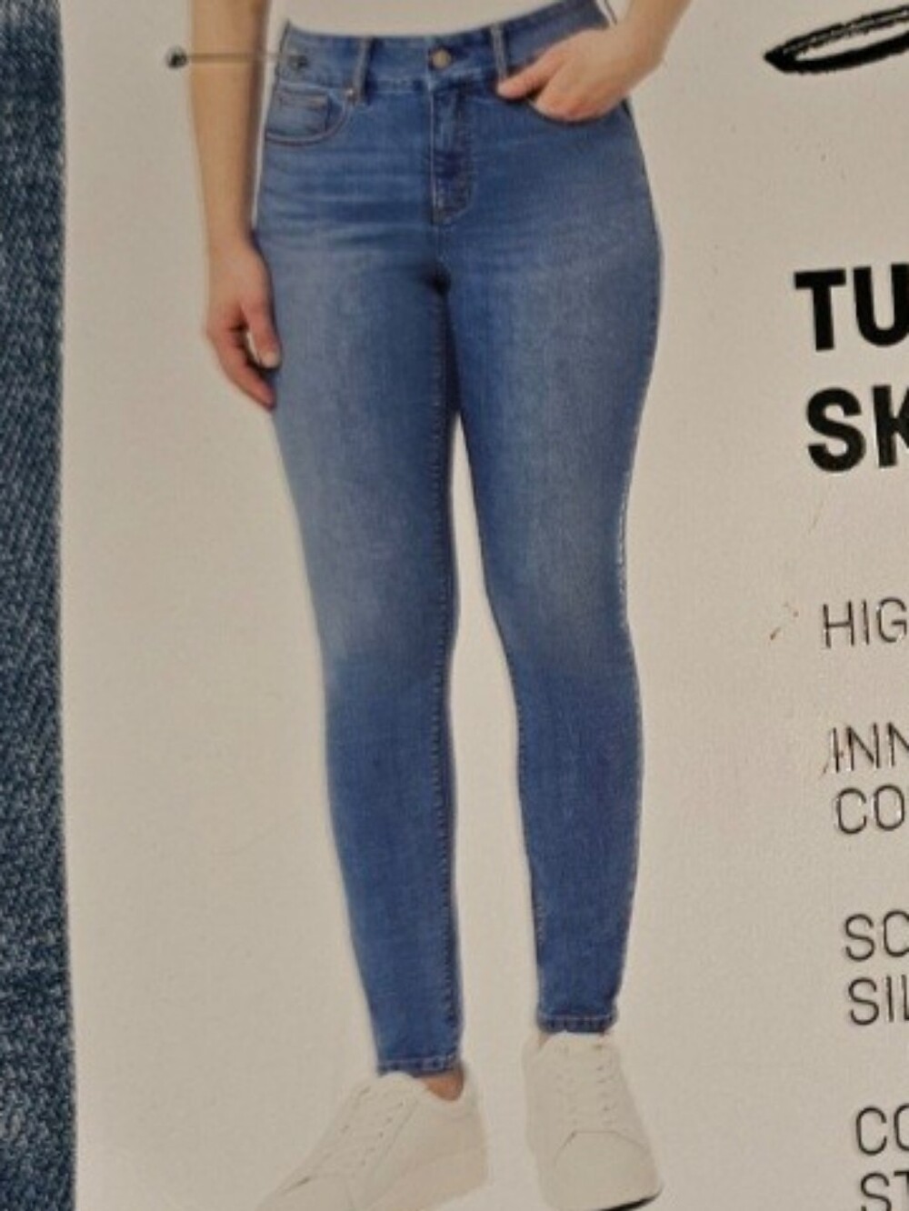 Seven7 Light Blue High-Rise Skinny Jeans
